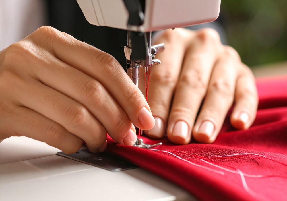 Trainee Handsewers – Leicester (Barrie Knitwear)